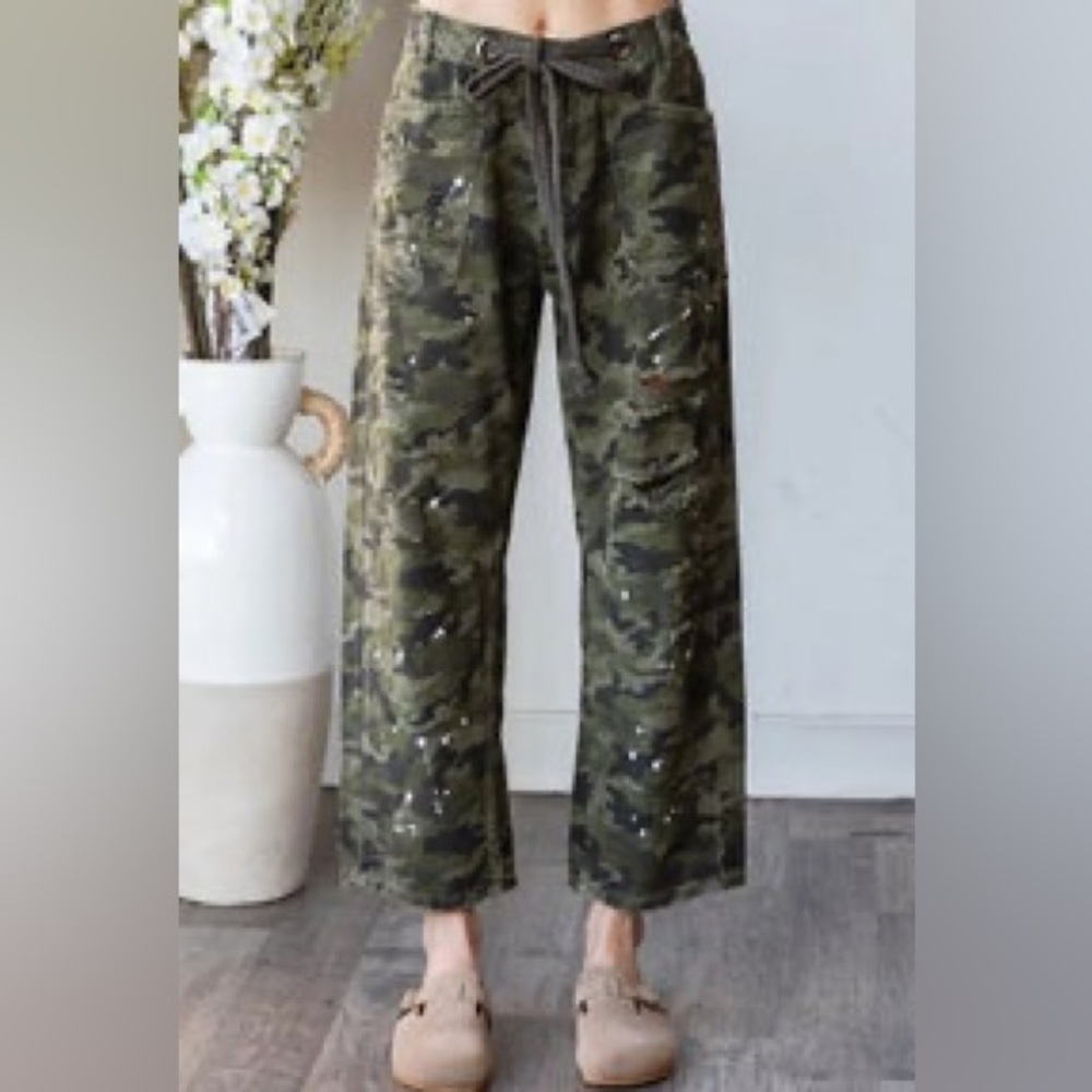 Oli + Hali Distressed Camouflage Wide-Leg Pants